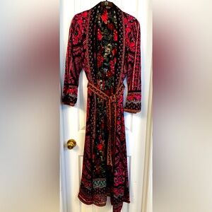 Alice + Olivia Reversible Kimono. With tags - never worn.